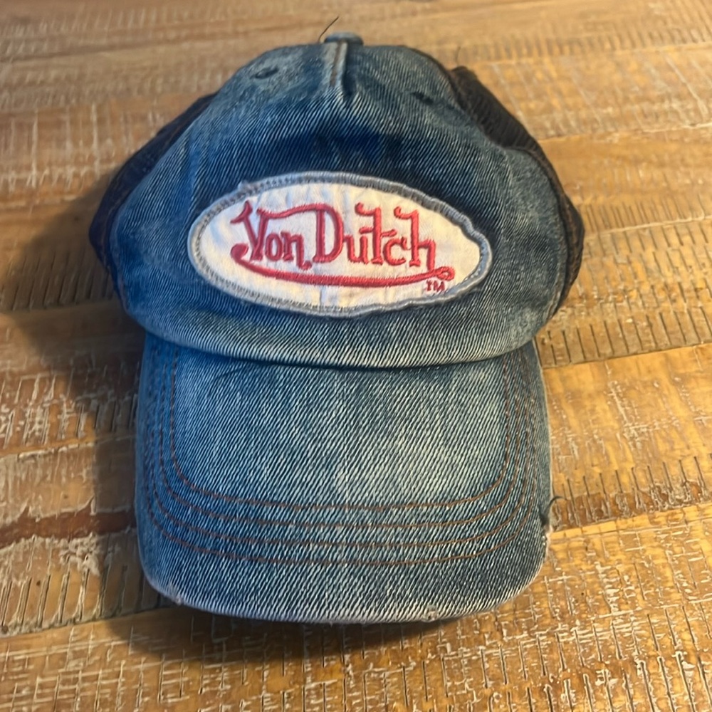 Von Dutch denim snap back hat